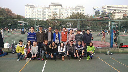 修改后图-合照.jpg 修改后图-合照.jpg