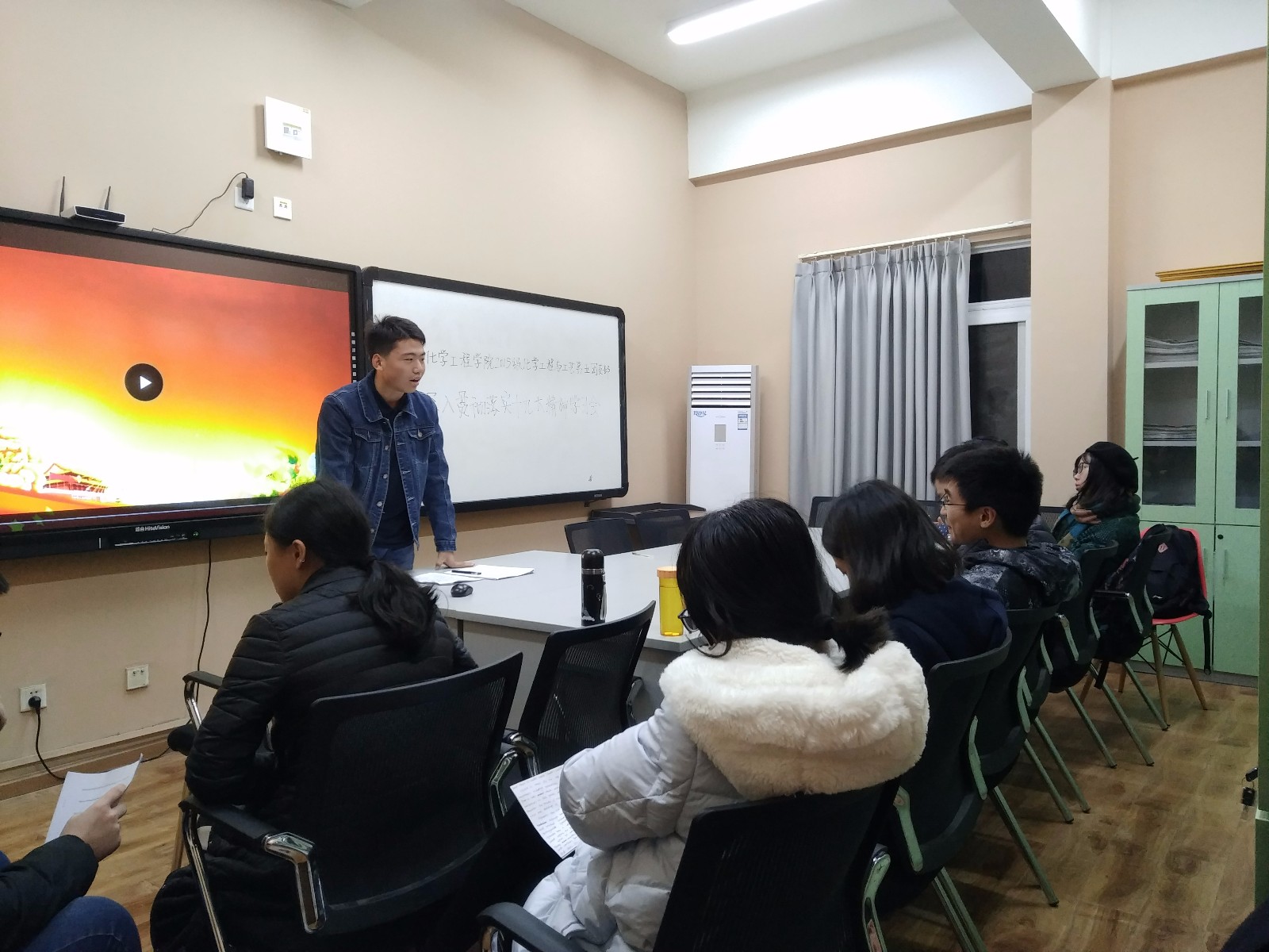 0AF17D2776FA6CA459288E5CB7C014FA.jpg 0AF17D2776FA6CA459288E5CB7C014FA.jpg